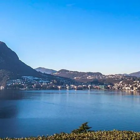 Flat With Amazing View Over The Gulf Of Apartamento